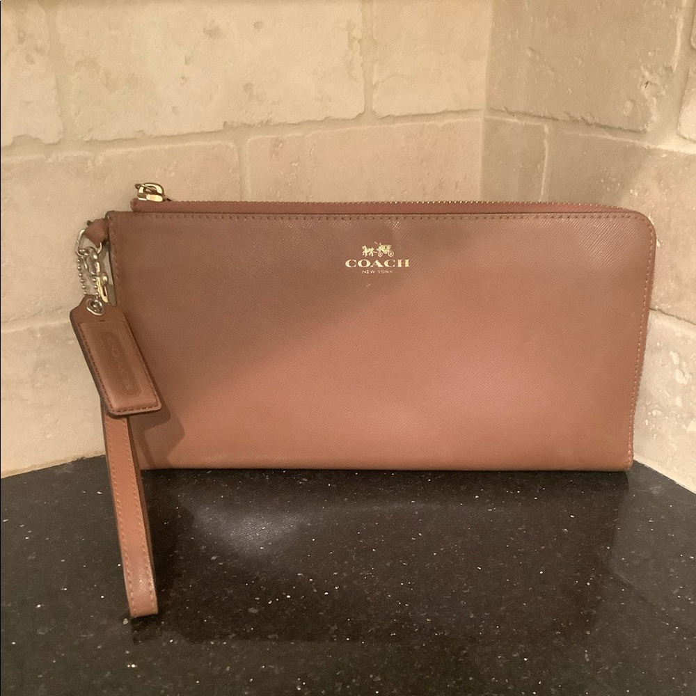 Cocoa Coach Wristlet